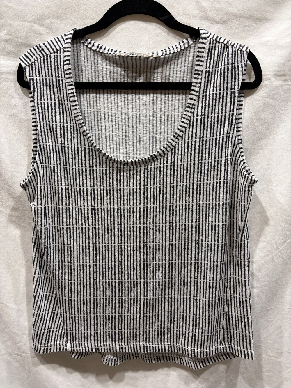 Athleta Breezy Sleeveless Tank Top